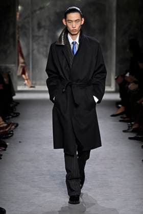 TOM FORD Ready to wear fall winter 2025 26 Paris March 2025 TOM FORD Ready to wear fall winter 2025 26 Paris March 2025, Credit:Zeppelin Avalon France, Paris  Copyright: xZeppelinx xAvalonx 0972567934