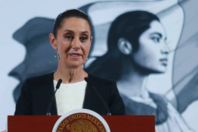 Mexico s President Holds Meeting on Tariffs Imposed Trump - Mexico Mexico s President Claudia Sheinbaum Pardo holds a briefing where she talk about the tariffs imposed by the U.S. President, Donald Trump at the National Palace. on March 5, 2025 in Mexico City, Mexico. Photo by Carlos Santiago Eyepix Group ABACAPRESS.COM Mexico City Mexico  Copyright: xEyepix ABACAx