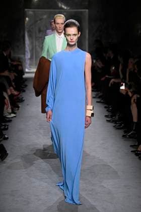 TOM FORD Ready to wear fall winter 2025 26 Paris March 2025 TOM FORD Ready to wear fall winter 2025 26 Paris March 2025, Credit:Zeppelin Avalon France, Paris  Copyright: xZeppelinx xAvalonx 0972568605