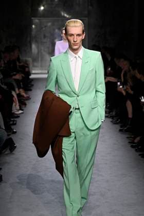 TOM FORD Ready to wear fall winter 2025 26 Paris March 2025 TOM FORD Ready to wear fall winter 2025 26 Paris March 2025, Credit:Zeppelin Avalon France, Paris  Copyright: xZeppelinx xAvalonx 0972568655