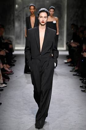 TOM FORD Ready to wear fall winter 2025 26 Paris March 2025 TOM FORD Ready to wear fall winter 2025 26 Paris March 2025, Credit:Zeppelin Avalon France, Paris  Copyright: xZeppelinx xAvalonx 0972568808