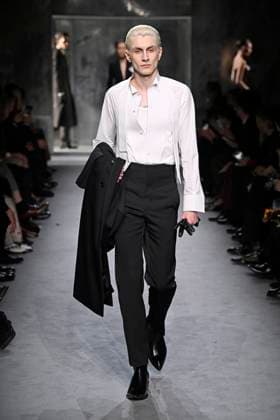 TOM FORD Ready to wear fall winter 2025 26 Paris March 2025 TOM FORD Ready to wear fall winter 2025 26 Paris March 2025, Credit:Zeppelin Avalon France, Paris  Copyright: xZeppelinx xAvalonx 0972569159