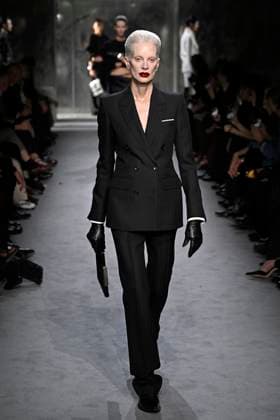 TOM FORD Ready to wear fall winter 2025 26 Paris March 2025 TOM FORD Ready to wear fall winter 2025 26 Paris March 2025, Credit:Zeppelin Avalon France, Paris  Copyright: xZeppelinx xAvalonx 0972567323