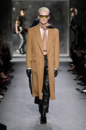 TOM FORD Ready to wear fall winter 2025 26 Paris March 2025 TOM FORD Ready to wear fall winter 2025 26 Paris March 2025, Credit:Zeppelin Avalon France, Paris  Copyright: xZeppelinx xAvalonx 0972567635