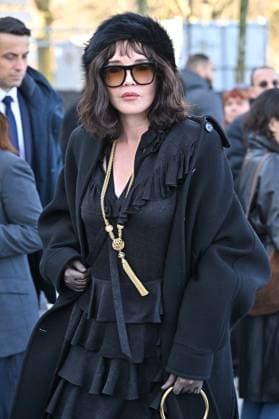PFW Chloe Outside Arrivals Isabelle Adjani arriving at Chloe show during Paris Fashion Week in Paris, France on March 6, 2025. Photo by Julien Reynaud APS-Medias ABACAPRESS.COM Paris France  Copyright: xReynaudxJulien APS-Medias ABACAx