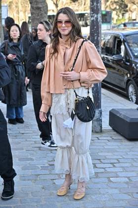 PFW Chloe Outside Arrivals Ever Gabo Anderson arriving at Chloe show during Paris Fashion Week in Paris, France on March 6, 2025. Photo by Julien Reynaud APS-Medias ABACAPRESS.COM Paris France  Copyright: xReynaudxJulien APS-Medias ABACAx
