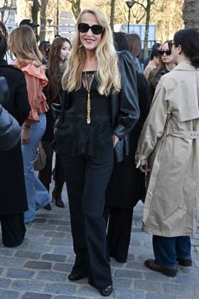 PFW Chloe Outside Arrivals Jerry Hall arriving at Chloe show during Paris Fashion Week in Paris, France on March 6, 2025. Photo by Julien Reynaud APS-Medias ABACAPRESS.COM Paris France  Copyright: xReynaudxJulien APS-Medias ABACAx