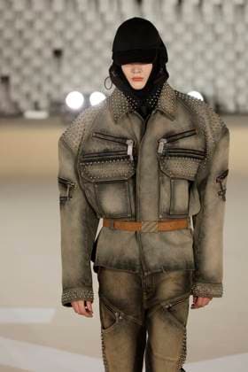 Off White Ready to Wear Fall Winter 2025 - Paris, March 2025 Off White Ready to Wear Fall Winter 2025 - Paris, March 2025, Credit:Zeppelin Avalon  Copyright: xZeppelinx xAvalonx 0972838175