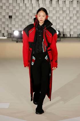 Off White Ready to Wear Fall Winter 2025 - Paris, March 2025 Off White Ready to Wear Fall Winter 2025 - Paris, March 2025, Credit:Zeppelin Avalon  Copyright: xZeppelinx xAvalonx 0972838589