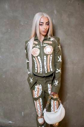 Photocall of the Off White fashion show, at the headquarters of the French Communist Party PCF , Fashion Collection Ready to Wear Fall Winter 2025 2026 at Paris Fashion Week PFW Bilal Hassani at the photocall of the Off White fashion show, at the headquarters of the French Communist Party PCF , Fashion Collection Ready to Wear Fall Winter 2025 2026 at Paris Fashion Week PFW , in Paris, France, March 6, 2025 Pierre Perusseau Bestimage Photocall of the Off White fashion show, at the headquarters of the French Communist Party PCF , Fashion Collection Ready to Wear Fall Winter 2025 2026 during Paris Fashion Week PFW , in Paris, France, March 6, 2025 Paris France Copyright: xPerusseaux-xDaxSilvax xBestimagexPerusseaux-xDaxSilvax xBestimagex