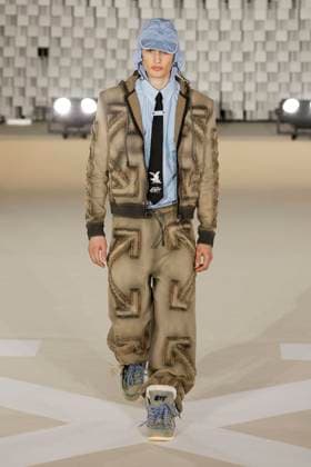 Off White Ready to Wear Fall Winter 2025 - Paris, March 2025 Off White Ready to Wear Fall Winter 2025 - Paris, March 2025, Credit:Zeppelin Avalon  Copyright: xZeppelinx xAvalonx 0972838833