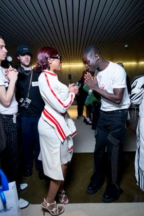Photocall of the Off White fashion show, at the headquarters of the French Communist Party PCF , Fashion Collection Ready to Wear Fall Winter 2025 2026 at Paris Fashion Week PFW Ibrahim Kamara at the photocall of the Off White fashion show, at the headquarters of the French Communist Party PCF , Fashion Collection Ready to Wear Fall Winter 2025 2026 at Paris Fashion Week PFW , in Paris, France, March 6, 2025 Pierre Perusseau Bestimage Photocall of the Off White fashion show, at the headquarters of the French Communist Party PCF , Fashion Collection Ready to Wear Fall Winter 2025 2026 during Paris Fashion Week PFW , in Paris, France, March 6, 2025 Paris France Copyright: xPerusseaux-xDaxSilvax xBestimagexPerusseaux-xDaxSilvax xBestimagex