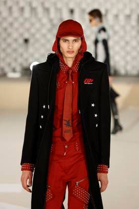Off White Ready to Wear Fall Winter 2025 - Paris, March 2025 Off White Ready to Wear Fall Winter 2025 - Paris, March 2025, Credit:Zeppelin Avalon  Copyright: xZeppelinx xAvalonx 0972839208