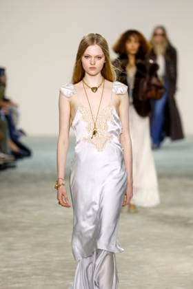 Chloe Ready to Wear Fall Winter 2025 - Paris, March 2025 Chloe Ready to Wear Fall Winter 2025 - Paris, March 2025, Credit:Zeppelin Avalon  Copyright: xZeppelinx xAvalonx 0972842538