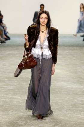 Chloe Ready to Wear Fall Winter 2025 - Paris, March 2025 Chloe Ready to Wear Fall Winter 2025 - Paris, March 2025, Credit:Zeppelin Avalon  Copyright: xZeppelinx xAvalonx 0972842612