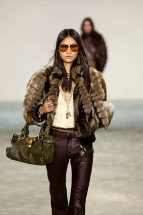 Chloe Ready to Wear Fall Winter 2025 - Paris, March 2025 Chloe Ready to Wear Fall Winter 2025 - Paris, March 2025, Credit:Zeppelin Avalon  Copyright: xZeppelinx xAvalonx 0972842939