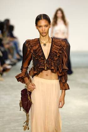 Chloe Ready to Wear Fall Winter 2025 - Paris, March 2025 Chloe Ready to Wear Fall Winter 2025 - Paris, March 2025, Credit:Zeppelin Avalon  Copyright: xZeppelinx xAvalonx 0972843087