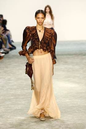 Chloe Ready to Wear Fall Winter 2025 - Paris, March 2025 Chloe Ready to Wear Fall Winter 2025 - Paris, March 2025, Credit:Zeppelin Avalon  Copyright: xZeppelinx xAvalonx 0972843063