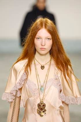Chloe Ready to Wear Fall Winter 2025 - Paris, March 2025 Chloe Ready to Wear Fall Winter 2025 - Paris, March 2025, Credit:Zeppelin Avalon  Copyright: xZeppelinx xAvalonx 0972843236