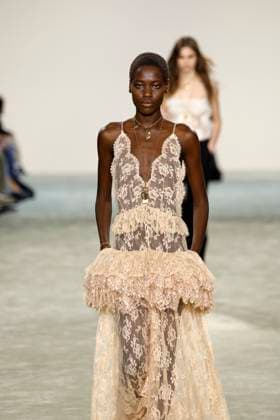 Chloe Ready to Wear Fall Winter 2025 - Paris, March 2025 Chloe Ready to Wear Fall Winter 2025 - Paris, March 2025, Credit:Zeppelin Avalon  Copyright: xZeppelinx xAvalonx 0972843305