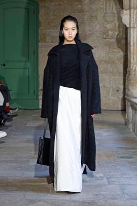 Ruohan Ready to Wear Fall Winter 2025 - Paris, March 2025 Ruohan Ready to Wear Fall Winter 2025 - Paris, March 2025, Credit:Zeppelin Avalon  Copyright: xZeppelinx xAvalonx 0972846138