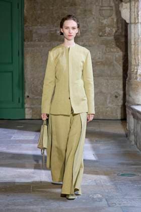 Ruohan Ready to Wear Fall Winter 2025 - Paris, March 2025 Ruohan Ready to Wear Fall Winter 2025 - Paris, March 2025, Credit:Zeppelin Avalon  Copyright: xZeppelinx xAvalonx 0972846186