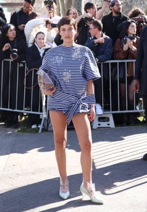 Arrivals at the Rabanne Fashion Collection Ready to Wear Fall Winter 2025 2026 show during Paris Fashion Week PFW at Unesco headquarters Carla Ginola at the arrivals at the Rabanne Fashion Collection Ready to Wear Fall Winter 2025 2026 show during Paris Fashion Week PFW at Unesco headquarters, in Paris, France, March 6, 2025 Denis Guignebourg Bestimage Arrivals at the Rabanne Fashion Collection Ready to Wear Fall Winter 2025 2026 show during Paris Fashion Week PFW at UNESCO headquarters, in Paris, France, March 6, 2025 Paris France  Copyright: xDenisxGuignebourgx xBestimagexDenisxGuignebourgx xBestimagex
