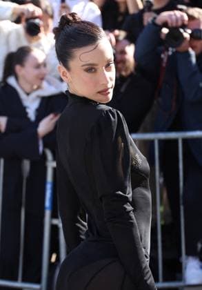 Arrivals at the Rabanne Fashion Collection Ready to Wear Fall Winter 2025 2026 show during Paris Fashion Week PFW at UNESCO headquarters Guest at arrivals at the Rabanne Fashion Collection Ready to Wear Fall Winter 2025 2026 show during Paris Fashion Week PFW at UNESCO headquarters, in Paris, France, March 6, 2025 Denis Guignebourg Bestimage Arrivals at the Rabanne Fashion Collection Ready to Wear Fall Winter 2025 2026 show during Paris Fashion Week PFW at UNESCO headquarters, in Paris, France, March 6, 2025 Paris France  Copyright: xDenisxGuignebourgx xBestimagexDenisxGuignebourgx xBestimagex