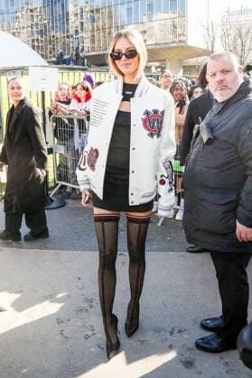 Arrivals at the Off White fashion show, at the headquarters of the French Communist Party PCF , Fashion Collection Ready to Wear Fall Winter 2025 2026 at Paris Fashion Week PFW Guest at arrivals at the Off White fashion show, at the headquarters of the French Communist Party PCF , Fashion Collection Ready to Wear Fall Winter 2025 2026 at Paris Fashion Week PFW , in Paris, France, March 6, 2025 Christophe Clovis Bestimage Arrivals at the Off White fashion show, at the headquarters of the French Communist Party PCF , Fashion Collection Ready to Wear Fall Winter 2025 2026 during Paris Fashion Week PFW , in Paris, France, March 6, 2025 Paris France Copyright: xChristophexClovisx xBestimagexChristophexClovisx xBestimagex