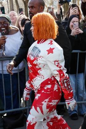 Arrivals at the Off White fashion show, at the headquarters of the French Communist Party PCF , Fashion Collection Ready to Wear Fall Winter 2025 2026 at Paris Fashion Week PFW Ice Spice at arrivals at the Off White fashion show, at the headquarters of the French Communist Party PCF , Fashion Collection Ready to Wear Fall Winter 2025 2026 at Paris Fashion Week PFW , in Paris, France, March 6, 2025 Christophe Clovis Bestimage Arrivals at the Off White fashion show, at the headquarters of the French Communist Party PCF , Fashion Collection Ready to Wear Fall Winter 2025 2026 during Paris Fashion Week PFW , in Paris, France, March 6, 2025 Paris France  Copyright: xChristophexClovisx xBestimagexChristophexClovisx xBestimagex