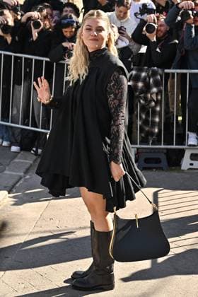 PFW Rabanne Outside Arrivals Louane arriving at Rabanne show during Paris Fashion Week in Paris, France on March 6, 2025. Photo by Julien Reynaud APS-Medias ABACAPRESS.COM Paris France  Copyright: xReynaudxJulien APS-Medias ABACAx