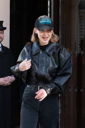 PFW - Gigi Hadid Leaves Her Hotel Gigi Hadid leaves her hotel in Paris, France on March 6, 2025, during Paris Fashion Week. Photo by Florian Poitout ABACAPRESS.COM Paris France  Copyright: xPoitoutxFlorian ABACAx