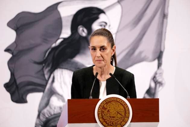 Mexico™s President, Claudia Sheinbaum Holds Briefing Conference Mexican President Claudia Sheinbaum Pardo announced that the 25 percent tariffs imposed by U.S. President, Donald Trump, on Mexican products will be postponed until April 2, during a briefing conference at National Palace. on March 6, 2025 in Mexico City, Mexico. (Photo by Luis Barron Eyepix Group) Copyright: xLuisxBarron xEyepixxGroupx LB_06032025_145883