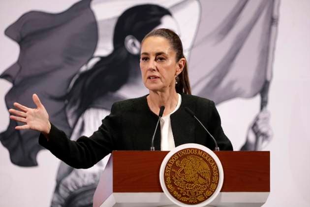 Mexico™s President, Claudia Sheinbaum Holds Briefing Conference Mexican President Claudia Sheinbaum Pardo announced that the 25 percent tariffs imposed by U.S. President, Donald Trump, on Mexican products will be postponed until April 2, during a briefing conference at National Palace. on March 6, 2025 in Mexico City, Mexico. (Photo by Luis Barron Eyepix Group) Copyright: xLuisxBarron xEyepixxGroupx LB_06032025_145888
