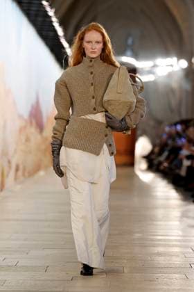 TIME Ready to Wear Fall Winter 2025 - Paris, March 2025 TIME Ready to Wear Fall Winter 2025 - Paris, March 2025, Credit:Zeppelin Avalon  Copyright: xZeppelinx xAvalonx 0972937913