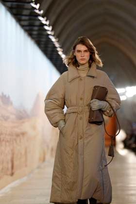 TIME Ready to Wear Fall Winter 2025 - Paris, March 2025 TIME Ready to Wear Fall Winter 2025 - Paris, March 2025, Credit:Zeppelin Avalon  Copyright: xZeppelinx xAvalonx 0972937927