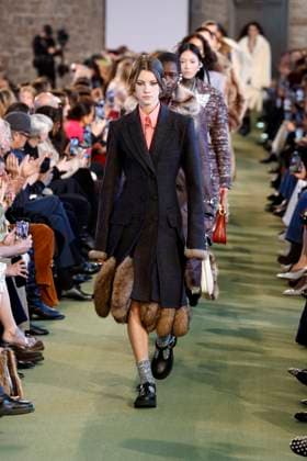 Paco Rabanne Ready to Wear Fall Winter 2025 - Paris, March 2025 Paco Rabanne Ready to Wear Fall Winter 2025 - Paris, March 2025, Credit:Zeppelin Avalon  Copyright: xZeppelinx xAvalonx 0972938676