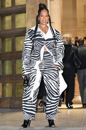 PFW Schiaparelli Arrivals Regina King attending the Schiaparelli Womenswear Fall Winter 2025-2026 show as part of Paris Fashion Week at L’Observatoire de Paris in Paris, France on March 06, 2025. Photo by Aurore Marechal ABACAPRESS.COM Paris France  Copyright: xMarechalxAurore ABACAx
