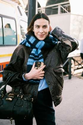 Paris Fashion Week AW25 Chloe Alexa Chung 441434 2025 03 06 Paris France Chung, Alexa  Copyright: xJean-BaptistexSoulliatx xStarfacex STAR_441434_003