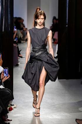 Christopher Esber Ready to wear fall winter 2025 26 Paris March 2025 Christopher Esber Ready to wear fall winter 2025 26 Paris March 2025, Credit:Zeppelin Avalon  Copyright: xZeppelinx xAvalonx 0973051320