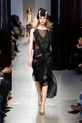 Christopher Esber Ready to wear fall winter 2025 26 Paris March 2025 Christopher Esber Ready to wear fall winter 2025 26 Paris March 2025, Credit:Zeppelin Avalon  Copyright: xZeppelinx xAvalonx 0973051537