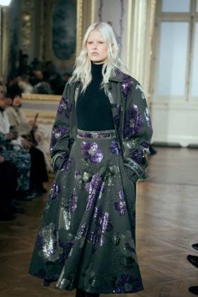 PFW - Leonard Runway A model presents a creation by Leonard Paris for the Womenswear Ready-to-wear Fall-Winter 2025 2026 collection as part of the Paris Fashion Week, in Paris, France on March 7, 2025. Photo by Alexis Jumeau ABACAPRESS.COM Paris France  Copyright: xJumeauxAlexis ABACAx