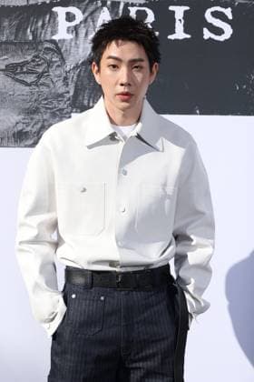 PFW Givenchy Photocall Off Adulkittiporn attending the Givenchy Womenswear Fall Winter 2025-2026 show as part of Paris Fashion Week on March 7, 2025 in Paris, France. Photo by Jerome Domine ABACAPRESS.COM  Copyright: xDominexJerome ABACAx