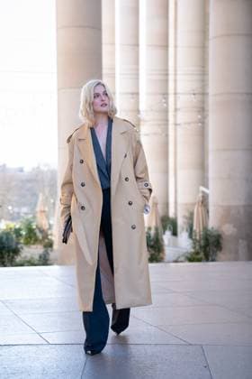 PFW - Christopher Esber Street Style People attending the Christopher Esber show as part of Paris Fashion Week at the Palais de Tokyo on March 06, 2025 in Paris, France. Photo by Gaelle Abrard ABACAPRESS.COM Paris France  Copyright: xAbrardxGaelle ABACAx