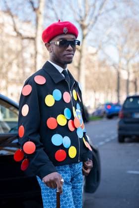 PFW - Christopher Esber Street Style People attending the Christopher Esber show as part of Paris Fashion Week at the Palais de Tokyo on March 06, 2025 in Paris, France. Photo by Gaelle Abrard ABACAPRESS.COM Paris France  Copyright: xAbrardxGaelle ABACAx