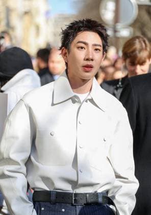 Arrivals at the Givenchy Fashion Fall Winter 2025 2026 Ready to Wear Collection show during Paris Fashion Week PFW at the Hôtel de Camaran Jumpol Adulkittiporn at the arrivals at the Givenchy Fashion Fall Winter 2025 2026 Ready to Wear Collection show during Paris Fashion Week PFW at the Hôtel de Camaran, in Paris, France, March 7, 2025 Denis Guignebourg Bestimage Arrivals at the Givenchy Fashion Fall Winter 2025 2026 Ready to Wear Collection show during Paris Fashion Week PFW at the Hôtel de Camaran, in Paris, France, March 7, 2025 Paris France  Copyright: xDenisxGuignebourgx xBestimagexDenisxGuignebourgx xBestimagex