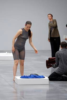 Issey Miyake Ready to Wear Fall Winter 2025 - Paris, March 2025 Issey Miyake Ready to Wear Fall Winter 2025 - Paris, March 2025, Credit:Zeppelin Avalon  Copyright: xZeppelinx xAvalonx 0973404693