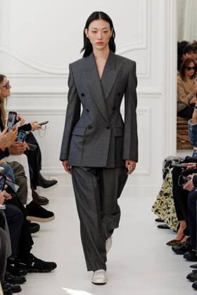 Givenchy Ready to Wear Fall Winter 2025 - Paris, March 2025 Givenchy Ready to Wear Fall Winter 2025 - Paris, March 2025, Credit:Zeppelin Avalon  Copyright: xZeppelinx xAvalonx 0973408529