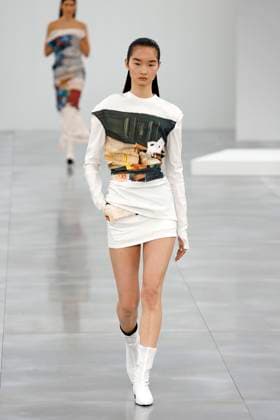 Issey Miyake Ready to Wear Fall Winter 2025 - Paris, March 2025 Issey Miyake Ready to Wear Fall Winter 2025 - Paris, March 2025, Credit:Zeppelin Avalon  Copyright: xZeppelinx xAvalonx 0973406193