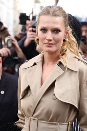 Arrivals at the Nina Ricci Fashion Collection Ready to Wear Fall Winter 2025 2026 show during Paris Fashion Week PFW at the Salomon de Rotschild Hotel Toni Garrn at the arrivals at the Nina Ricci Fashion Collection Ready to Wear Fall Winter 2025 2026 show during Paris Fashion Week PFW at the Salomon de Rotschild Hotel, in Paris, France, March 7, 2025 Denis Guignebourg Bestimage Arrivals at the Nina Ricci Fashion Collection Ready to Wear Fall Winter 2025 2026 show during Paris Fashion Week PFW at the Salomon de Rotschild Hotel, in Paris, France, March 7, 2025 Paris France  Copyright: xDenisxGuignebourgx xBestimagexDenisxGuignebourgx xBestimagex